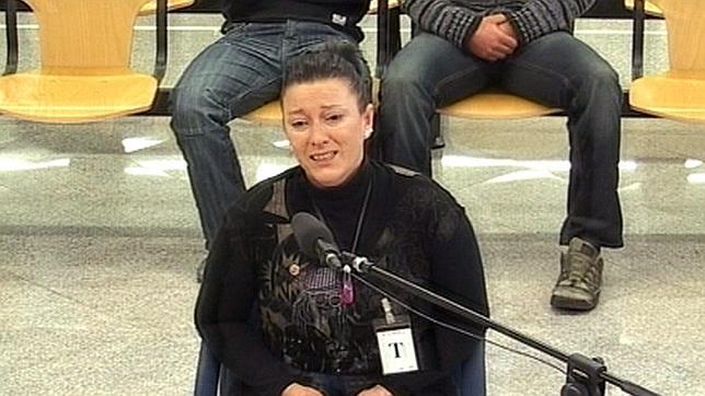 Toñi Santiago: «Me alivió llamar cobardes e hijos de puta a los asesinos de mi hija»