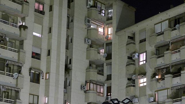 Muere un niño de 11 años al caer desde un octavo piso en un edificio de Jaén