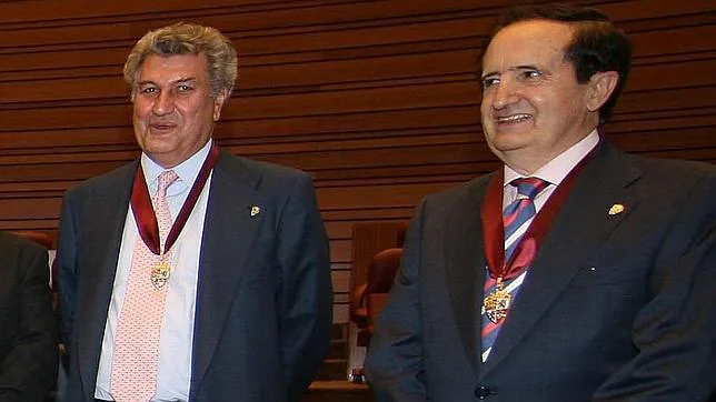 Posada y Lucas repiten medalla en las Cortes regionales