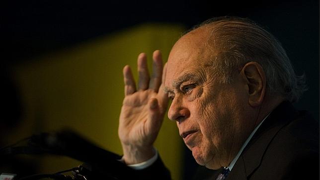 Suspenden la presentación de las memorias de Pujol por las protestas estudiantiles