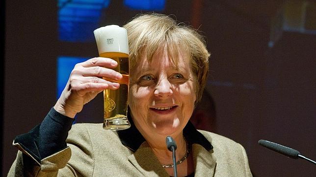 La negativa de Merkel a aumentar el fondo de rescate desbarata la cumbre del euro