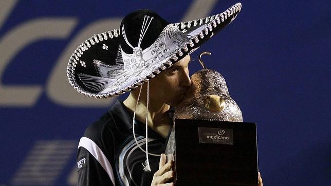 David Ferrer vuelve al «top-5»