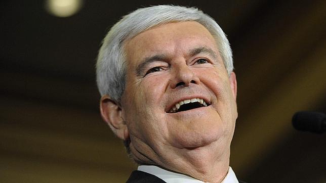 Gingrich gana una semana más para agotar sus opciones en los estados sureños