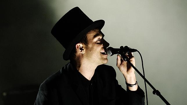 Damon Albarn se pasa a la ópera en su nuevo disco: «Dr Dee»