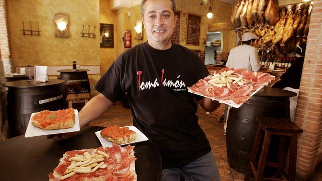 Un empresario catalán patenta el pan con tomate para su producción industrial