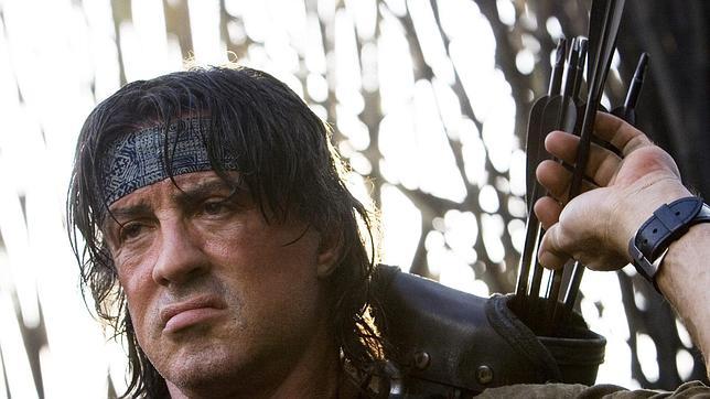Sylvester Stallone podría rodar el remake de «No habrá paz para los malvados»