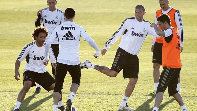 Pepe, Lass y Carvalho: futuro incierto