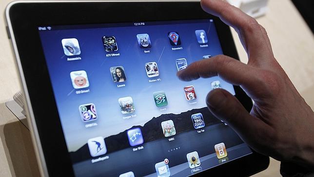 Microsoft quiere prohibir que sus empleados compren productos de Apple