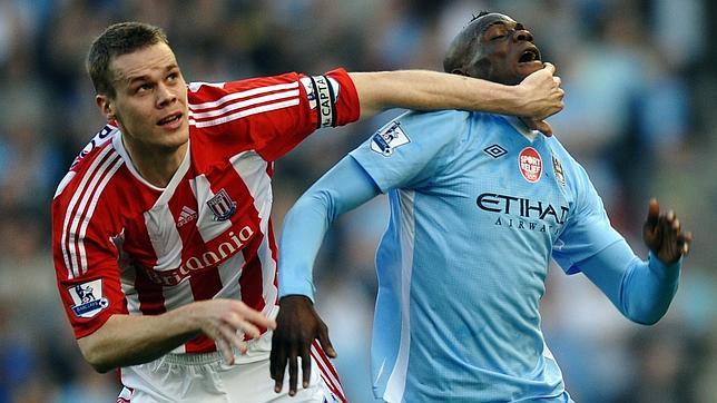 El Manchester City empata sin Agüero