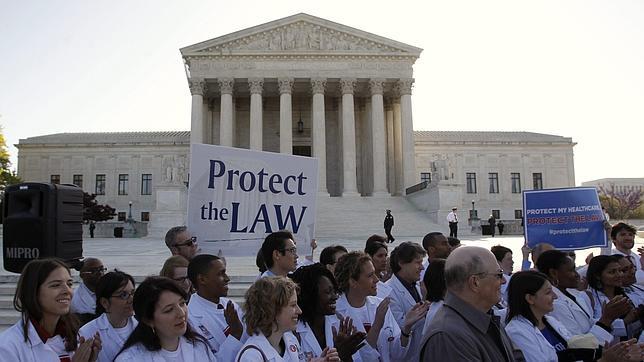 El Supremo norteamericano juzga la polémica reforma sanitaria de Obama