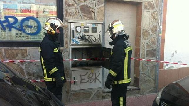 Sufre quemaduras de segundo y tercer grado al manipular un cuadro eléctrico