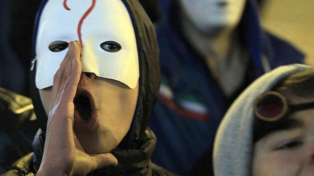Anonymous intentará provocar un apagón mundial de Internet este sábado
