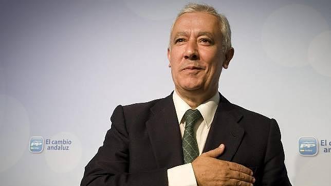 Arenas pilotará su sucesión en el PP desde Andalucía