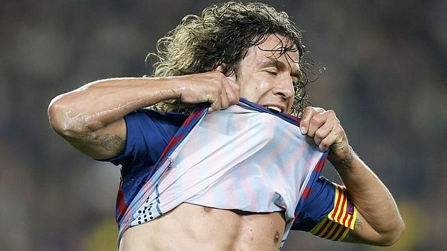 Puyol supera la marca de partidos de Migueli