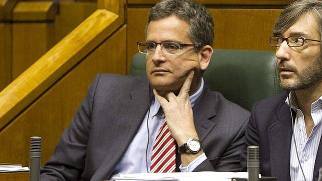 Basagoiti avisa a las diputaciones vascas de que si no aplican la amnistía fiscal el dinero «aflorará en otro sitio»
