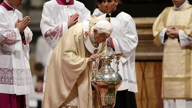 El Papa rechaza el «llamamiento a la desobediencia» de los sacerdotes austríacos