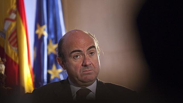 Las 66.999 noticias del ministro Luis de Guindos