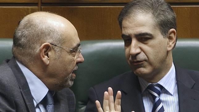 Barreda acusa al PSE de estar buscando «alianzas postelectorales con Batasuna»