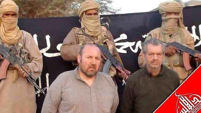 Al Qaida del Magreb difunde un vídeo con los dos cooperantes franceses secuestrados