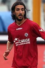 Un coche policial retrasó el acceso de la ambulancia que debía socorrer a Morosini