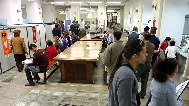 Desde este jueves se podrá pedir cita por internet con Hacienda para la renta