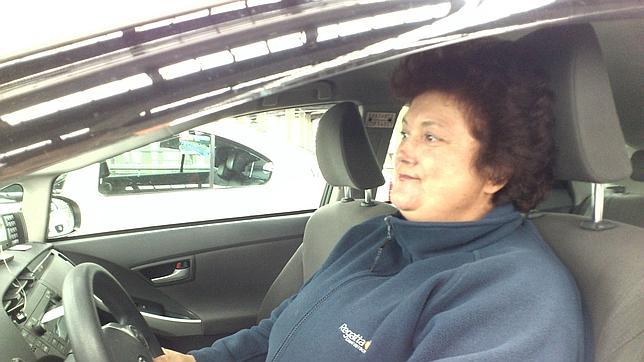 Paqui, taxista: «Nadie ha pensado en nosotras en el tema de los urinarios»