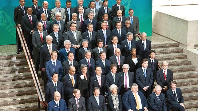 De Guindos logra el apoyo del G-20 en el tema de YPF