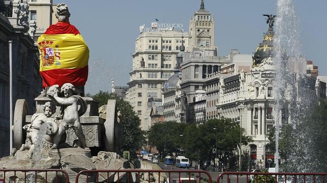 Cibeles se iluminará esta noche de naranja para celebrar el Día de los Países Bajos