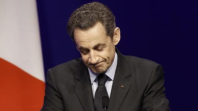 Sarkozy reta a Hollande con tres debates: «Los franceses tienen derecho a la verdad»