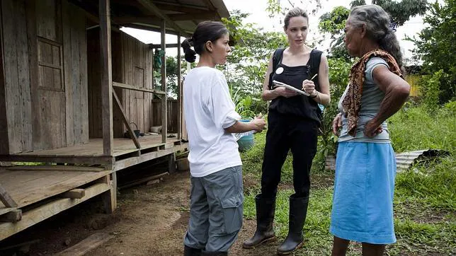 Angelina Jolie viaja a Ecuador para visitar a los refugiados colombianos