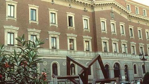 Una carrera en una universidad pública cuesta hasta 92.000 euros