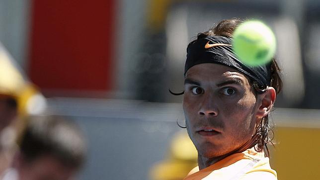 Cómodo debut para Nadal en la pista azul