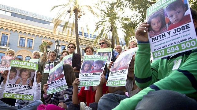 El juez de Córdoba pide averiguar si Bretón agredió a su hijo José