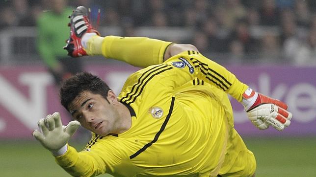 Adán medita quedarse en el Real Madrid