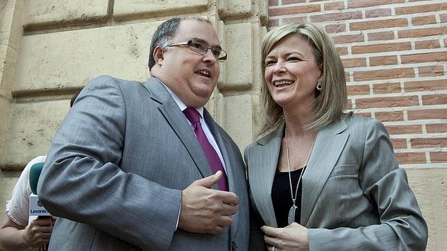 De Rosa dice sobre la denuncia a Dívar que «afecta a asuntos particulares»