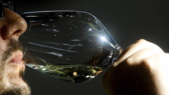 Vendida una botella de vino de hace más de doscientos años por 38.000 euros