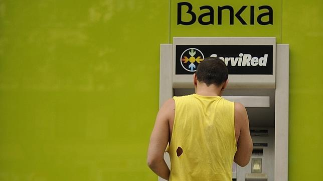 Fuerte subida de las acciones de Bankia tras el desplome de los últimos ...