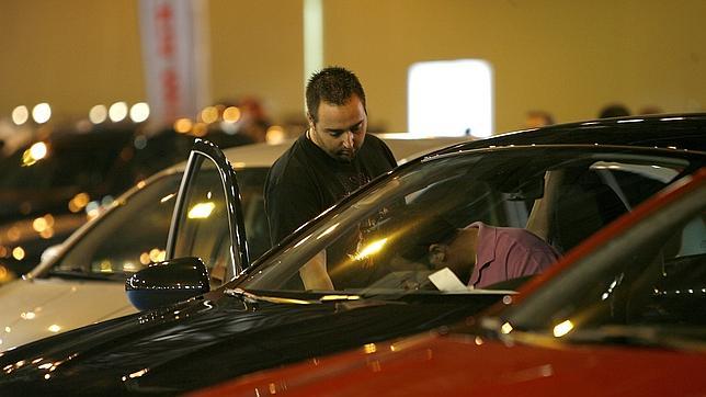 Los coches de lujo, el único alivio para un sector del automóvil atascado en Europa