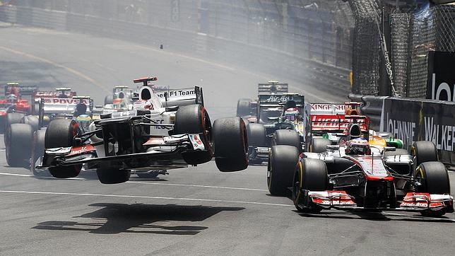 Alonso, líder del Mundial