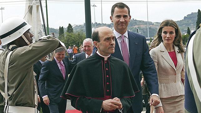Los Príncipes de Asturias, recibidos en Lisboa con los máximos honores