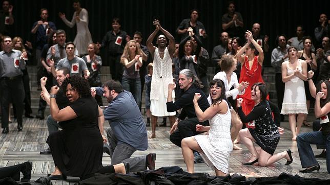 El Teatro Real se va de gira por Europa con el espectáculo «C(h)oeurs»