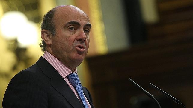 De Guindos dice que en un mes se sabrá cuánto dinero necesita la banca española