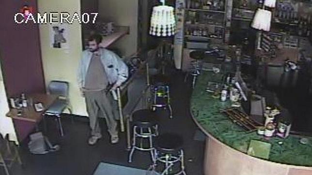 Mata a tiros a cinco personas en Seattle antes de suicidarse