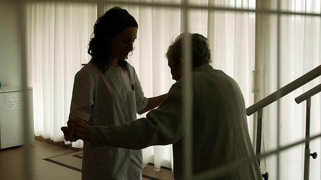 Solo uno de cada cuatro grandes dependientes reciben atención en residencias