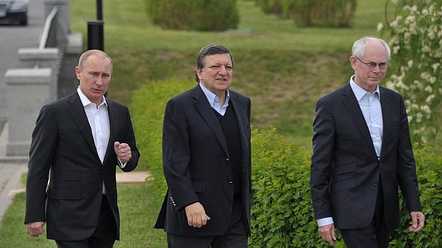 Siria se impone en la agenda de la cumbre Rusia-UE en San Petersburgo