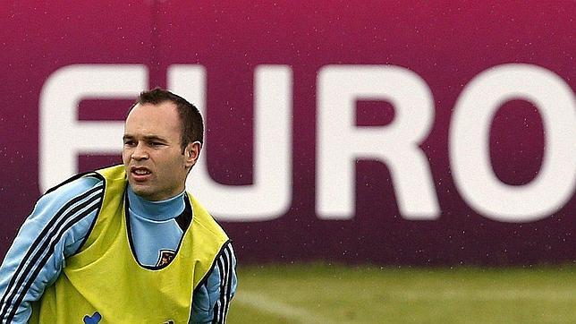 Iniesta: «No me considero un líder en esta Eurocopa»