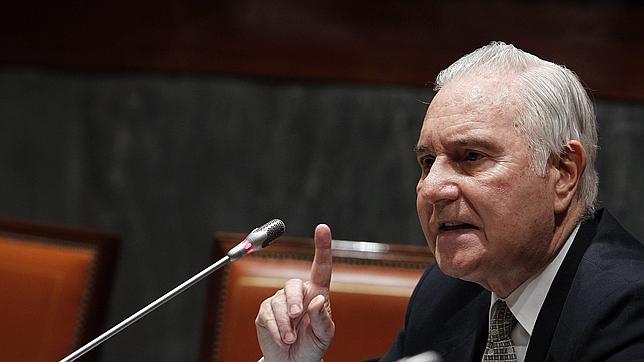 Gómez Benítez informa de doce viajes más de Dívar pagados por el CGPJ