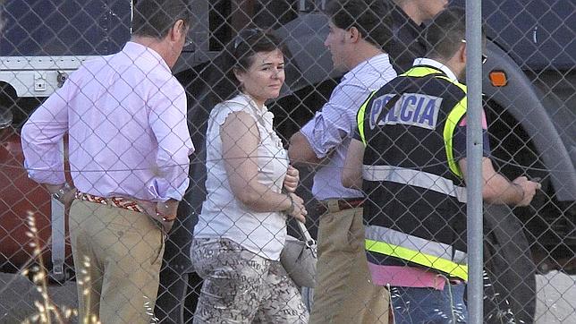 Una excavadora y un georradar para rastrear a Ruth y José