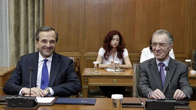 Samarás no podrá asistir a la cumbre de la UE por recomendación médica