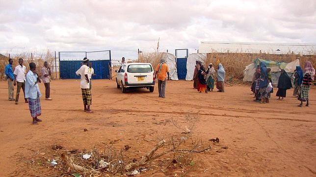 Secuestrados cuatro cooperantes en el campo de refugiados keniano de Dadaab